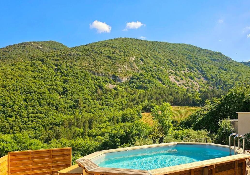 La Castellane, Vue Imprenable Sur Le Luberon Villa Saignon Exterior photo